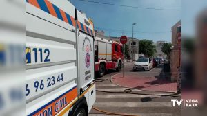 Incendio en Pilar de la Horadada