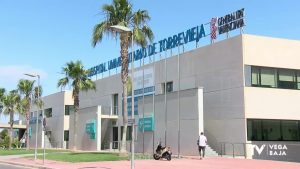 El Hospital de Torrevieja presta soporte a departamentos con peor incidencia