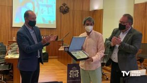 «Álbum de familia» gana el XIII Premio Internacional de Poesía para niños y niñas Ciudad de Orihuela