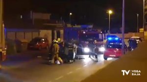 Ilesos los conductores de dos aparatosos accidentes de tráfico en Orihuela