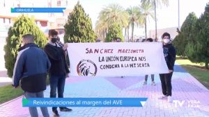 Protestas contra la gestión del gobierno por las restricciones que afectan a la hostelería