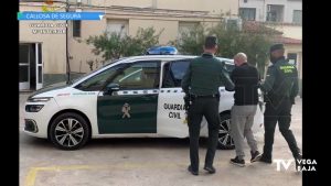 Detenido un hombre por intentar robar en un estanco de Callosa de Segura