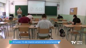 La Comunidad Valenciana vacunará al personal de los centros educativos en seis días