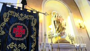 Almoradí venera las imágenes de Semana Santa en la iglesia de San Andrés