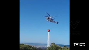 Nuevo incendio forestal en Torrevieja: esta vez, frente a la urbanización Pinomar de La Mata