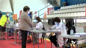 La Comunidad Valenciana inicia en julio la vacunación de los mayores de 30 años