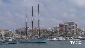 El Pascual Flores vuelve a casa: Torrevieja recibe al pailebote antes de su gira internacional