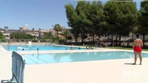 Algorfa estrena este verano una piscina municipal renovada