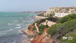 Un tren turístico gratuito conectará las playas de Orihuela durante este mes de agosto