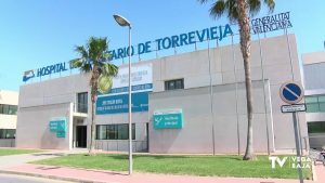 La dirección del Hospital vuelve a pedir disculpas y culpabiliza a Consellería de la saturación