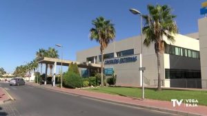 Un equipo de trabajo de la Conselleria de Sanidad se desplaza a Torrevieja para abordar la reversión