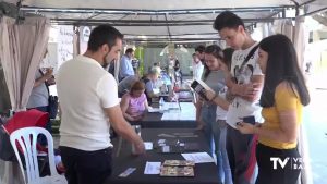 La V Feria de Autores y Autoras "Villa de Almoradí" incluye encuentros en el Casino