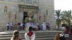 Los benejucenses arropan a la Pilarica en su día grande