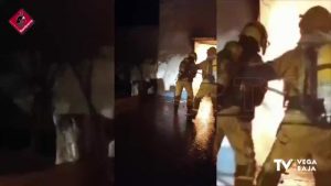 Una mujer de 80 años, atendida por crisis de ansiedad tras declararse un incendio en La Murada