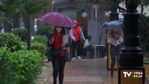 Las lluvias obligan a suspender las clases en el colegio Dama de Guardamar