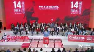 Pedro Sánchez celebra la reversión del departamento de salud de Torrevieja