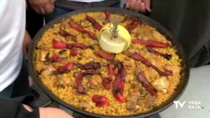 Torrevieja acoge unas "paellas" rodeadas de medidas para dar cabida a casi 6.000 personas