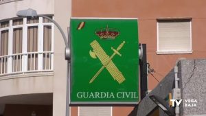 Sorprendidos al tratar de eludir un dispositivo de prevención de delincuencia en Torrevieja