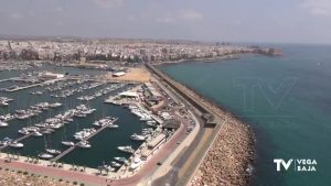 La ciudad de Torrevieja conoce este sábado los detalles de la remodelación del puerto