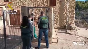 Detenidos dos jóvenes de 25 y 29 años por estafas en la compra de móviles de alta gama