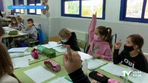 Torrevieja pide la construcción urgente de un colegio y un instituto ante la falta de espacio