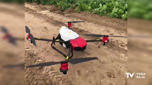 La Policía Local de Orihuela identifica un dron fumigando cultivos sin permiso cerca del río Segura