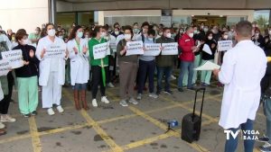 El Comité de Empresa del Hospital de Torrevieja se manifiesta contra la gestión de la Conselleria