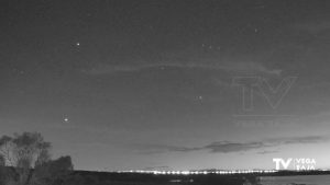 El cielo de la Vega Baja capta un satélite Starlink del cohete Falcon 9