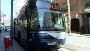 Torrevieja contará con tres "búho bus" en verano: desde la medianoche hasta las 4 de la madrugada
