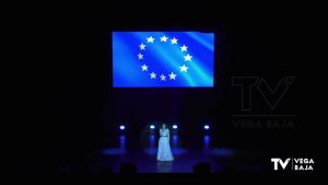 Torrevieja celebra el Día de Europa con Rosa López