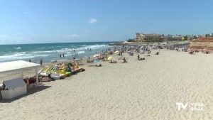 Orihuela Costa cierra al baño Cala Mosca, Cala Cerrada y Cala Bosque por contaminación