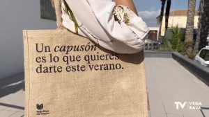 15.000 bolsas con un guiño al habla de la Vega Baja