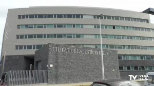 Piden cinco años de cárcel para un administrador de una empresa de Guardamar