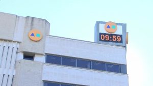 Orihuela formaliza el alquiler del edificio multiusos de la CAM con cerca de 190.000 euros