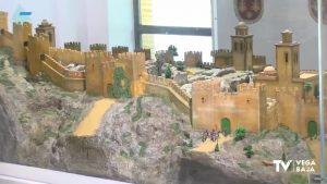 Descubrimiento del acta de donación del diorama “Orihuela musulmana” en el Museo de la Reconquista