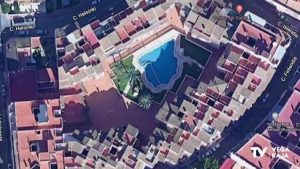 Una piscina de Torrevieja se hace viral en Twitter