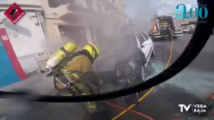 Se incendia un coche en Almoradí