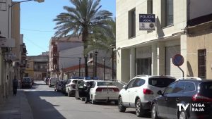 Detienen a un hombre tras escalar por un edificio para acceder a dos terrazas de Albatera