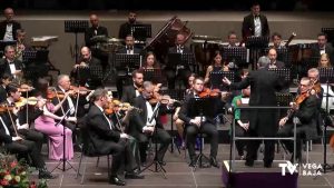 El concierto de Año Nuevo y Reyes llena el Auditorio Internacional de Torrevieja