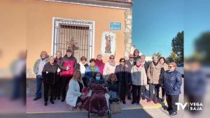 La calle San Miguel de Daya Nueva ya cuenta con la imagen del patrón