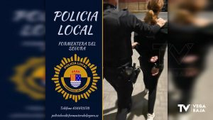 Detenida una mujer en Formentera del Segura tras provocar daños en un vehículo policial