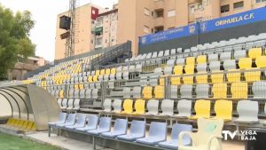 El campo de fútbol Los Arcos de Orihuela incorporará 1.000 butacas y 56 focos