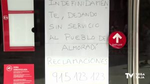 Una entidad bancaria cierra en Almoradí sin previo aviso: hay más de 3.000 clientes afectados