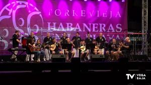 Una noche de habaneras en la playa inolvidable para Torrevieja