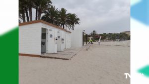 Las playas de Orihuela Costa ya cuentan con aseos