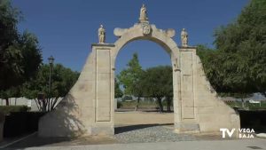 Los Santos de Piedra de San Bartolomé ya lucen con esplendor en el Arco