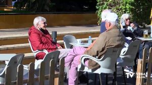 15 municipios de la Vega Baja recibirán ayudas de Diputación para atender a personas mayores