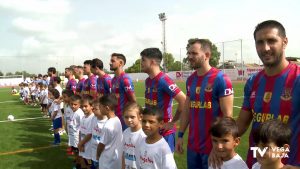 El estadio Sadrián de Almoradí estrena nuevo césped artificial