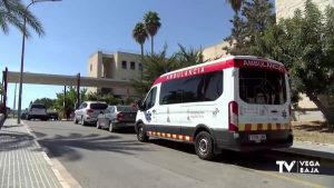 Un vehículo atropella a una mujer de 30 años en la Avenida Duque de Tamames de Orihuela