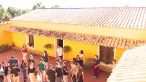 Estudiantes de Turismo visitan espacios culturales de Dolores